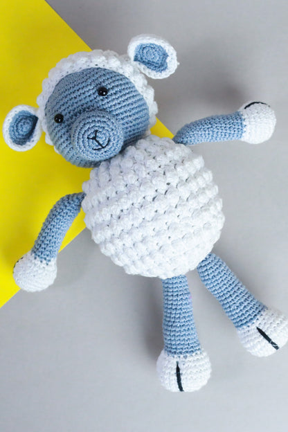 Shaun the Sheep: Crochet Toys